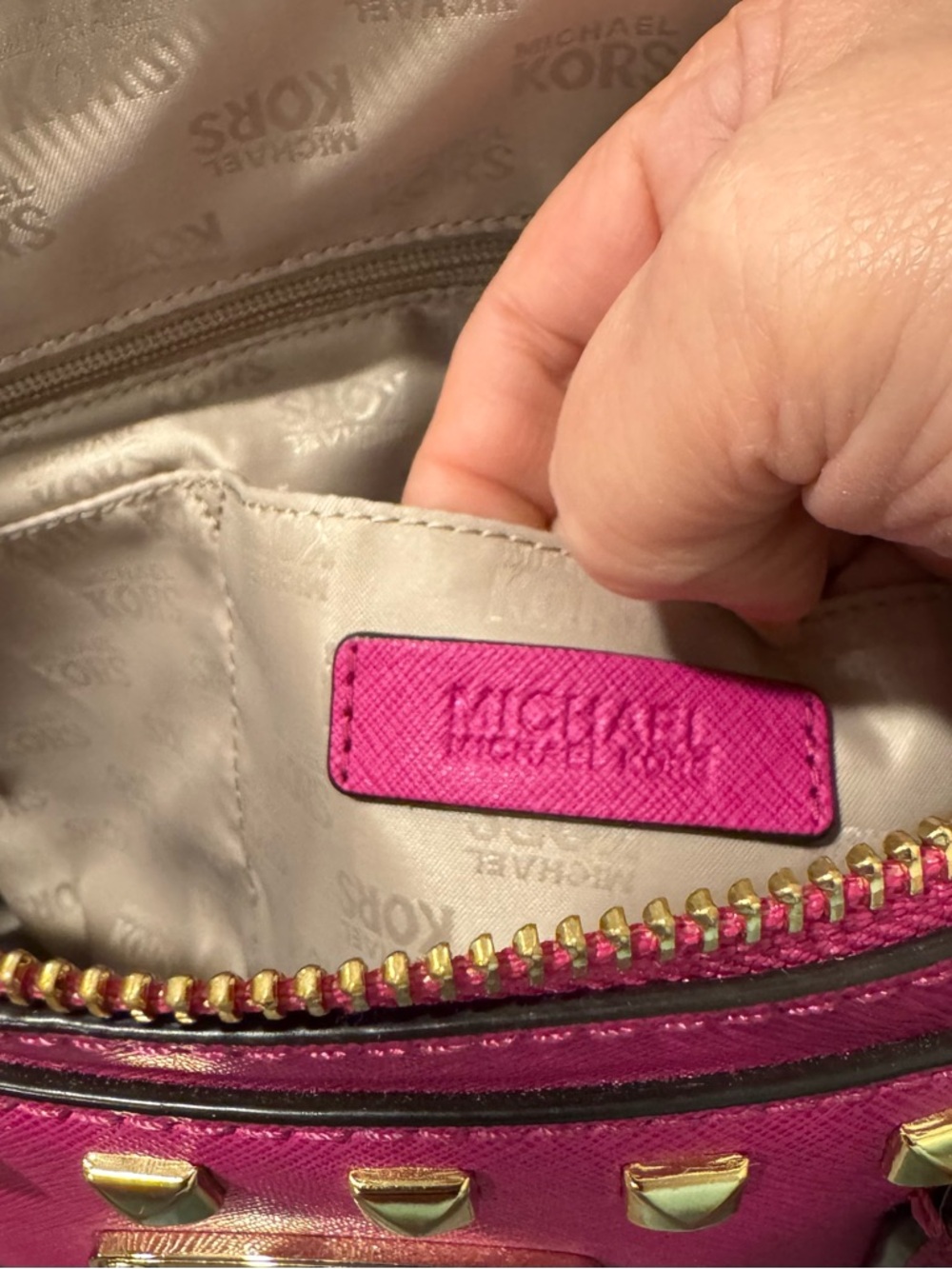 Michael Michael Kors Studded Medium Saffiano Leather Selma Satchel! NWT!! - Picture 8 of 11